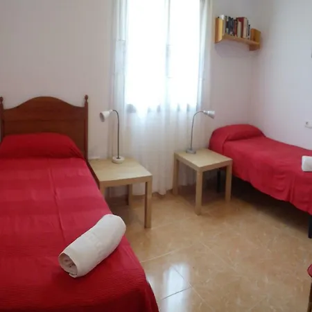 Villa Independiente Cerca De La Playa. Wifi Gratis *